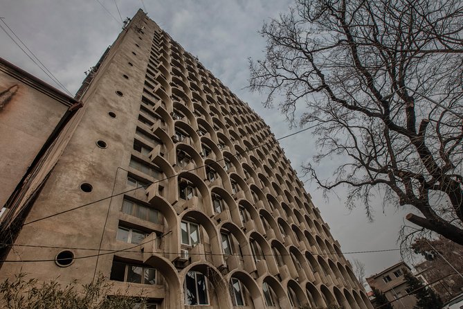 Concrete Giants Tour - The Guide: Knowledgeable and Engaging Storytelling