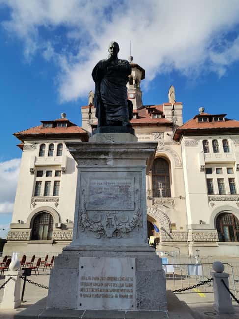 Constanta: Guided City Tour with Beach Stop - Tour Pacing and Guide Expertise