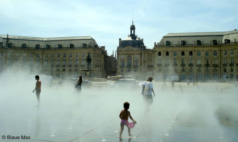 Contemporary Architecture in Bordeaux city center! - Discover Bordeaux’s Contemporary Architectural Gems for $40