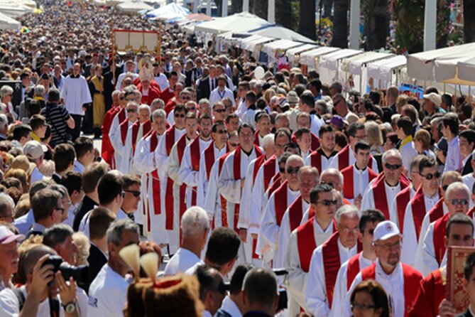 Controversies behind Split and Croatia-Anthropologist guide - Exploring Split’s Controversial Past at Diocletians Palace