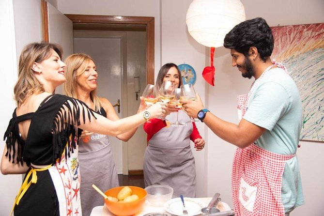 Cook a Classic Italian Meal Inspired by a Roman Grandmother - Logistics: Meeting Point and Group Size