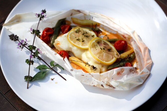 Cook a Seasonal Portuguese Feast + Wine (Includes 3-Course Meal) - Booking and Cancellation Policies