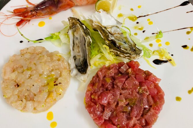 Cook, discover sights, taste food & wine with a chef in Syracuse - Key Points