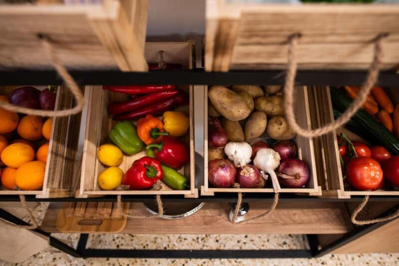 Cook like a Greek in a cooking Class in the heart of Athens - Comparing This Class with Other Culinary Experiences in Athens