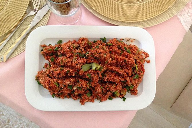 Cook with a Local: Private Home Cooking Class In Istanbul - Tasting and Sharing: Sit Down to a Turkish Feast