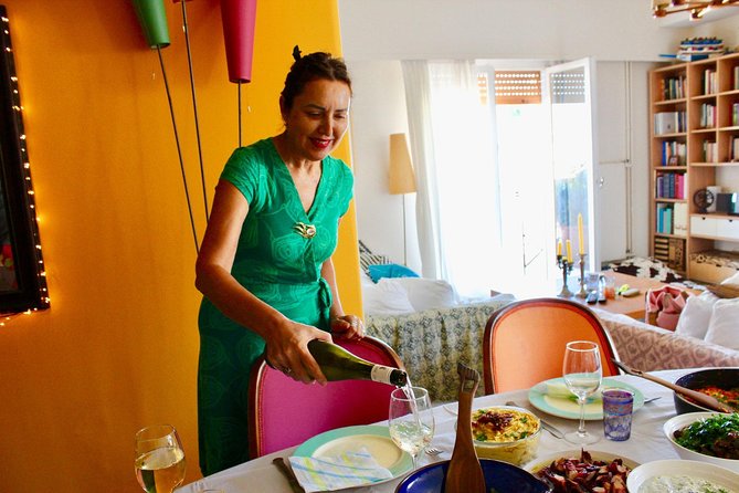 Cook with Katerina: Authentic Greek Home Cooking Class in Athens - The Setting: A Cozy Home Kitchen in Athens