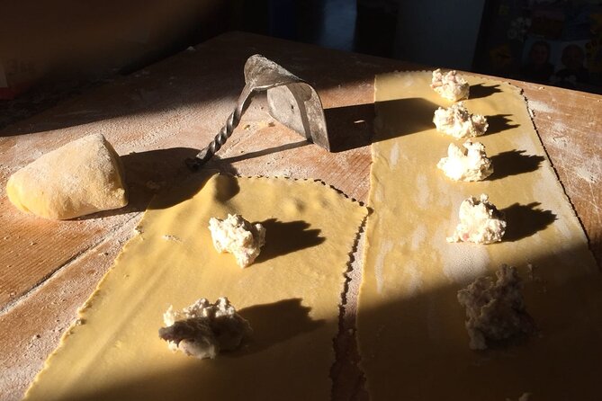 Cooking Class and Dinner in 17th Century Villa at Parma - Key Points