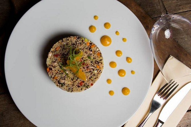 Cooking Class and Wine Tasting in Santorini - Scenic Vineyard Setting Overlooking Santorini’s Farmland