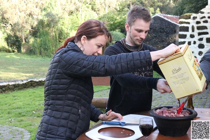 Cooking Class - Enjoying Local Starters and the Scenic Property