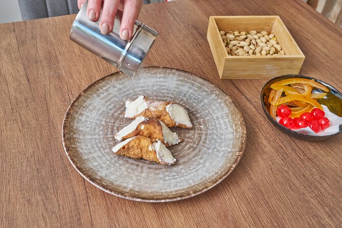 Cooking class in a villa with Palermo view - Key Points