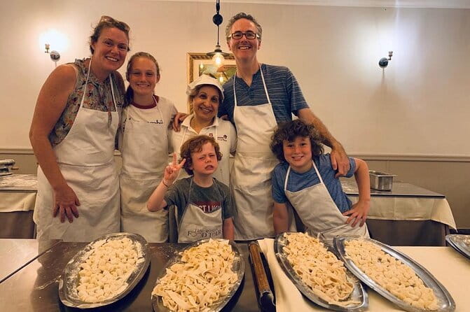 Cooking Class in Florence Pasta & Tiramisu Making Unlimited Wine - Timing and Pacing: A Well-Structured Three-Hour Class