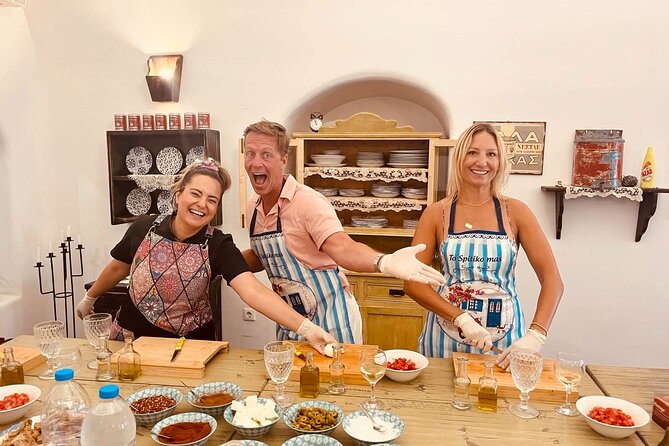 Cooking Class in Traditional cave house in Santorini! - Key Points