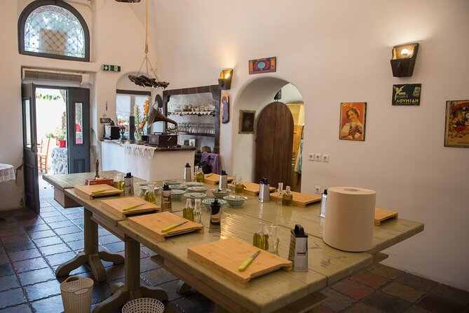 Cooking Class in Traditional cave house in Santorini! - Meet the Hosts: Alexandra and Eleanor