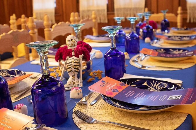 Cooking Class Mexico City: Cook and Taste Antojitos Mexicanos - The Location and Neighborhoods of Coyoacán and Roma Norte