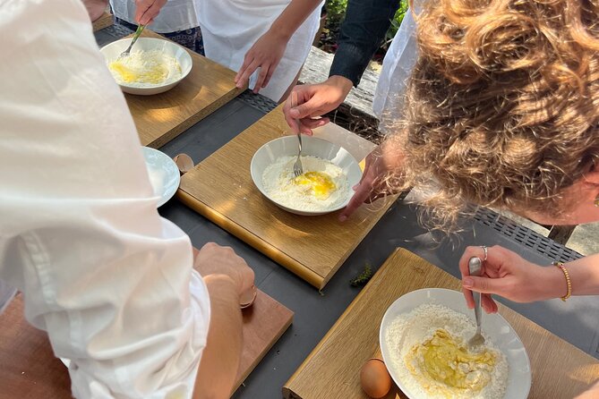 Cooking Class with Italian Mamma in Pompeii - Key Points