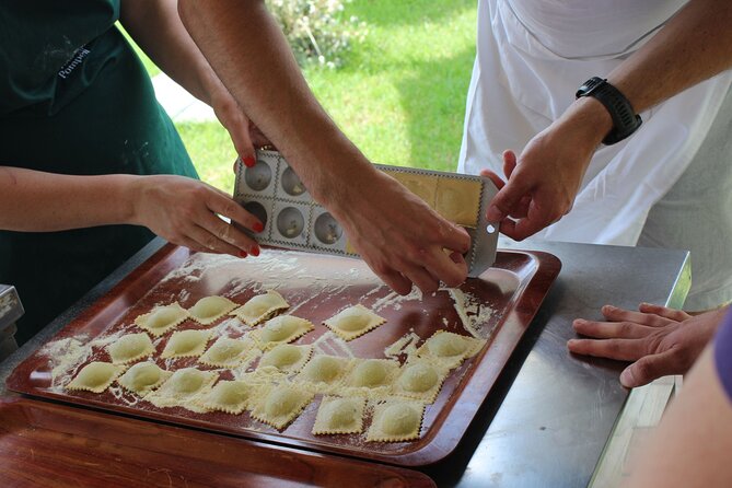Cooking Class with Italian Mamma in Pompeii - What Sets This Tour Apart from Other Pompeii Experiences