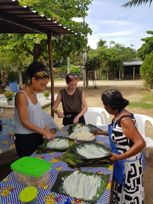 Cooking classes in Puerto Escondido (Learn how to cook Mole de Oaxaca). - The 4-Hour Cooking Class: Mastering Mole and Tamales