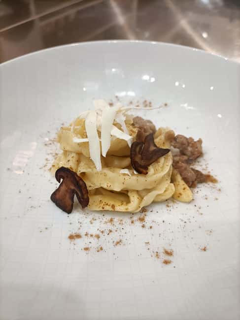 Cooking Lesson : Fresh Pasta in Gragnano - The Hands-On Preparation of Gnocchi, Ravioli, and Tagliatelle