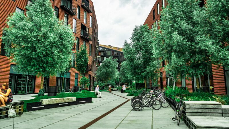 Copenhagen: 1.5-hour Private Walking Tour of Christianshavn - Visiting Nyhavn and the Canal-side Atmosphere