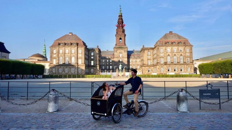 Copenhagen: 3 Hour Extended Grand E-Bike Guided Tour - Discovering Christianshavns Mound and Freetown Christiania