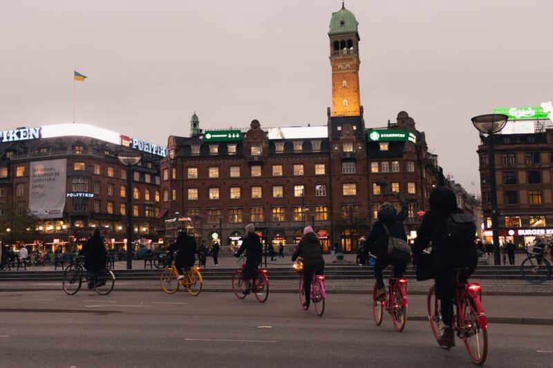 Copenhagen: Christmas Bike Tour with a local Guide - Starting Point and End Location at Åboulevard