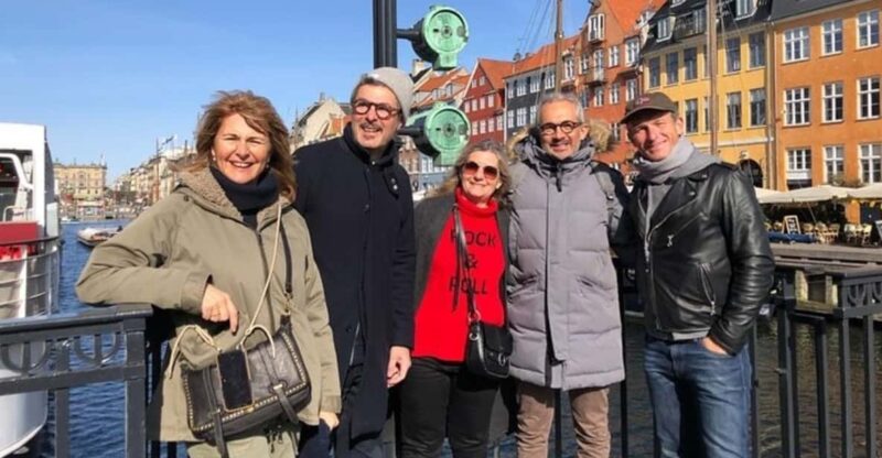 Copenhagen: City Highlights Walking Tour with Local Guide - Visiting Amalienborg Palace and Frederiks Kirke (Marmorkirken)