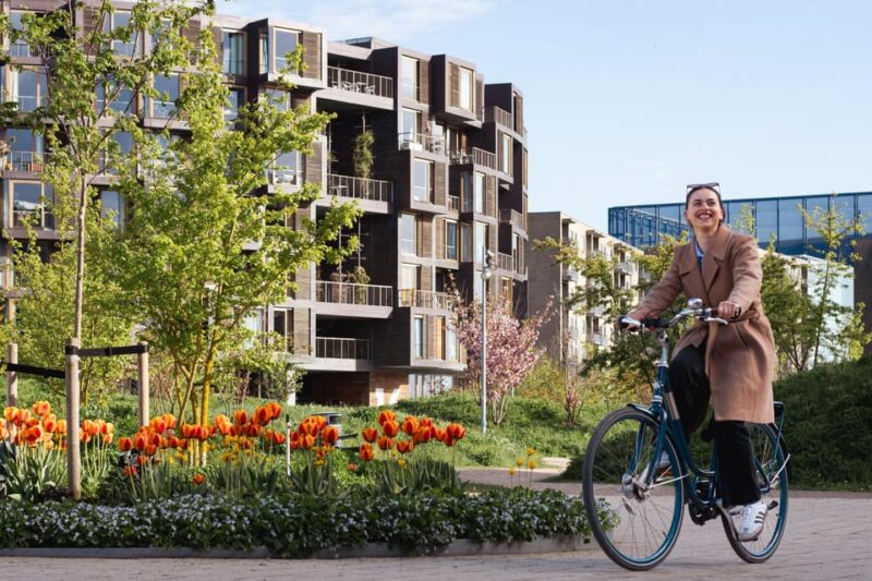 Copenhagen: Guided Architecture and Sustainability Tour - Starting Point at Tropical Bikes
