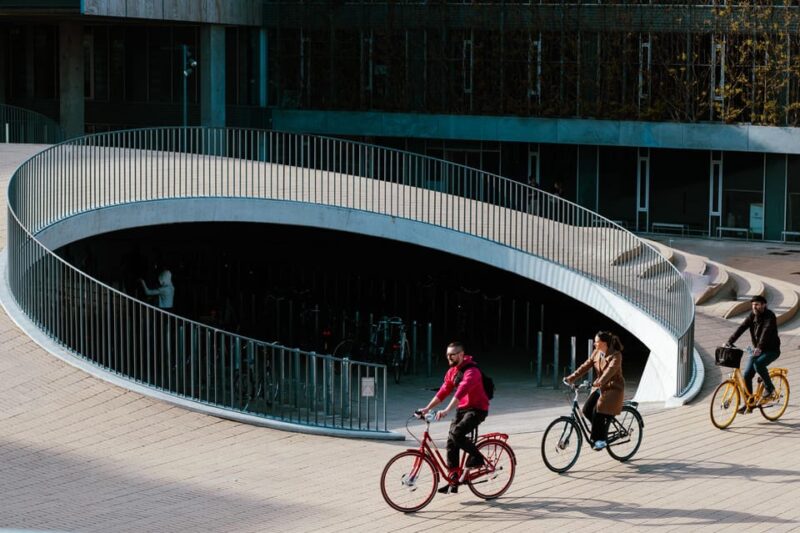 Copenhagen: Guided Architecture and Sustainability Tour - Biking Through the Harbour and Waterfront Areas