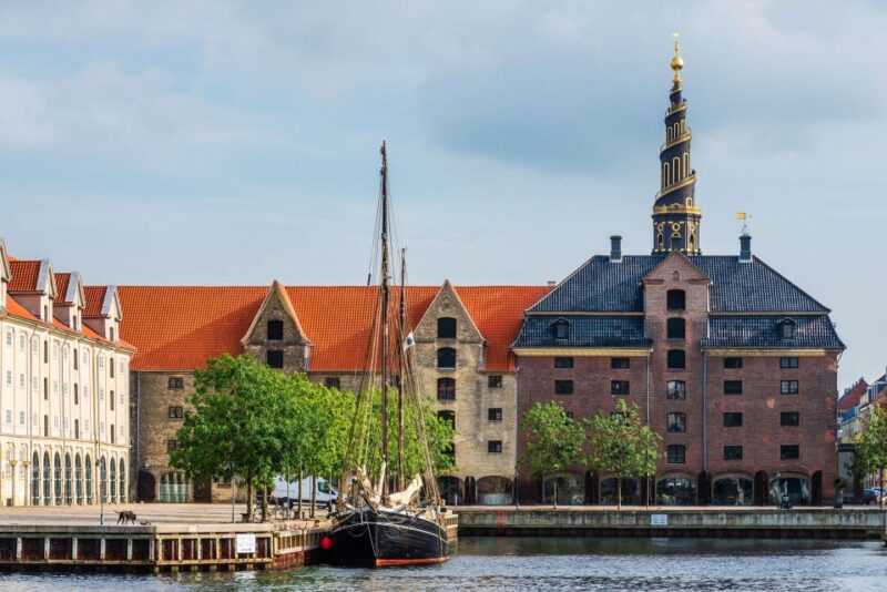 Copenhagen Old Town, Nyhavn, Canal Walking Tour & Christiana - Why This Tour Stands Out