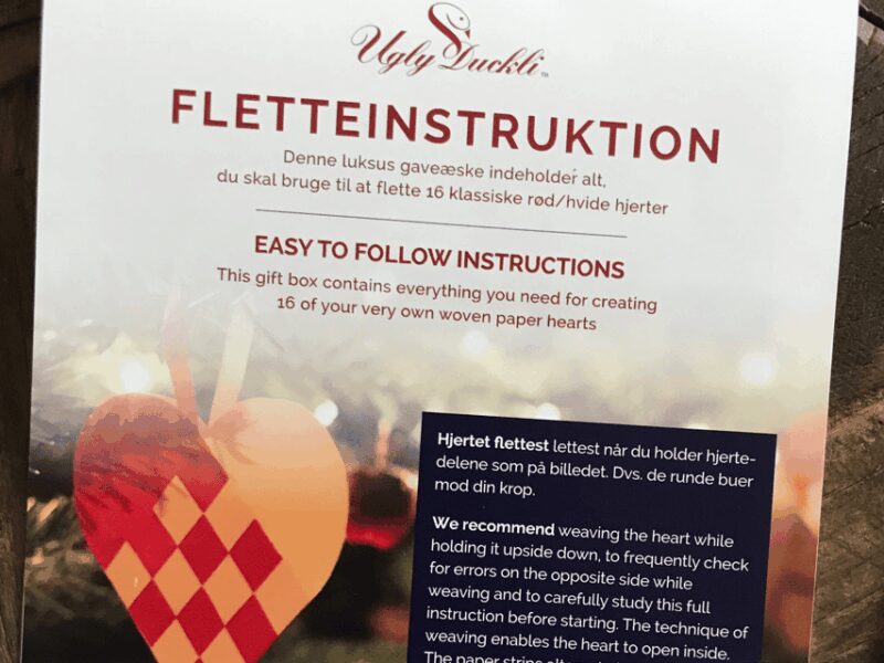 Copenhagen: Paper Hearts Weaving Activity - The "Hygge" Atmosphere at Ugly Duckli