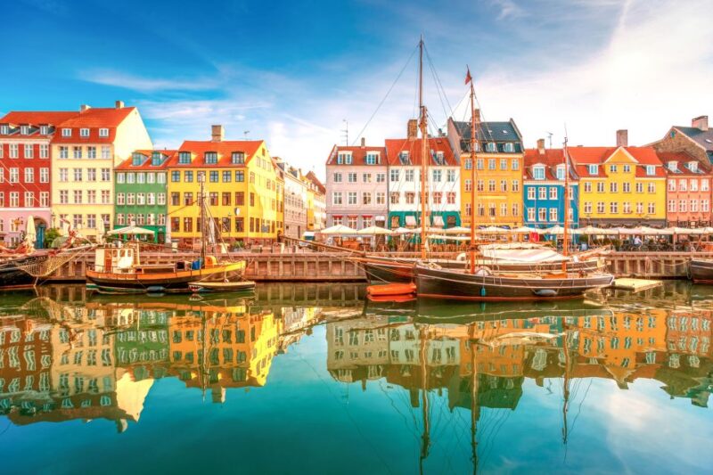 Copenhagen: Private City Walking Tour with Canal Tour Ticket - Key Points
