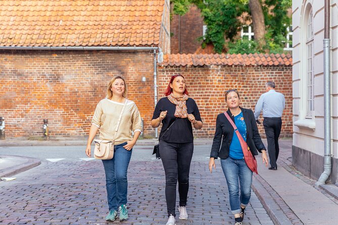 Copenhagen Private Tour: Highlights & Hidden Gems by Bike or Foot - Meeting Points and Tour Logistics