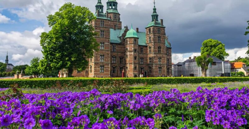 Copenhagen: Rosenborg Castle Tour with Skip-the-Line Ticket - Explore Copenhagen’s Royal Heritage with a Visit to Rosenborg Castle