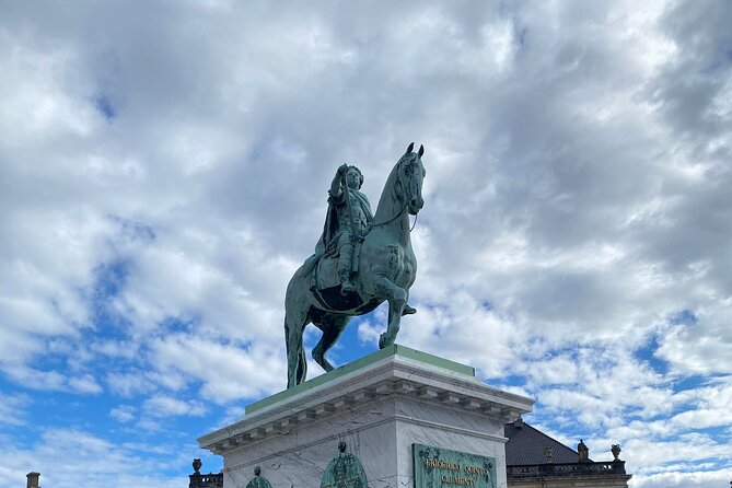 Copenhagen Self-Guided Murder Mystery Tour by Amalienborg Palace - Exploring Sankt Annae Kirke and Its Mystical Atmosphere