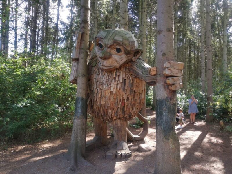 Copenhagen: The Six Forgotten Giants Hunt and Nature Walk - Meet the Giants: Sleeping Louis, Hilltop Trine, and More