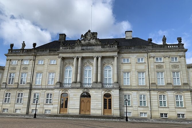 Copenhagen's Royal History: A Self-Guided Walking Tour - The Royal Danish Theatre and Its Historical Significance