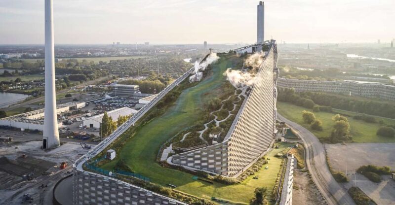 CopenHill Ski Pass Including Rental Gear - CopenHill Ski Pass Including Rental Gear: An Unusual Way to Ski in Copenhagen