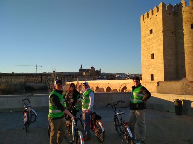 Cordoba: Bike Tour (E-Bike Available) - Key Points