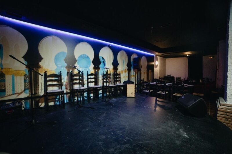 Cordoba: Flamenco Show at Tablao El Jaleo & Optional Dinner - Drinks and Refreshments During the Show