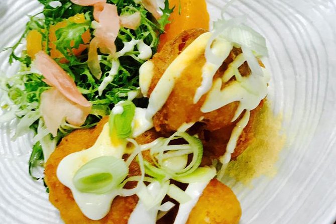 Cordoba Frescas Wine Tasting and Tapas - The Role of the Guide: Knowledgeable and Approachable