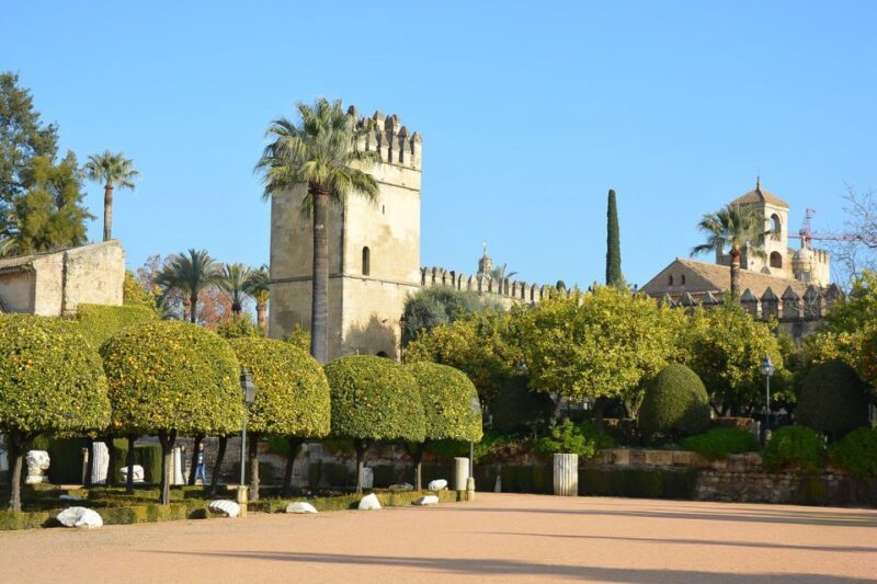 Cordóba: Gardens & Fortress of Catholic Monarchs Guided Tour - Key Points