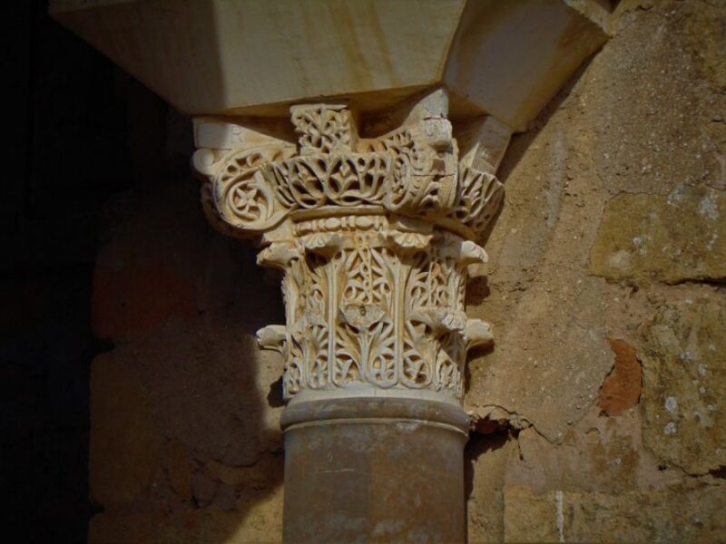 Córdoba: Guided Tour Medina Azahara at Dusk - Córdobas Medina Azahara at Dusk: A Must-Experience