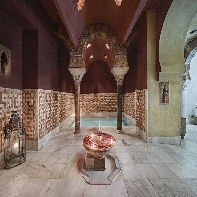 Córdoba: Hammam Al Ándalus Entry Ticket w/Optional Massage - The Benefits of Water and Steam in the Hammam