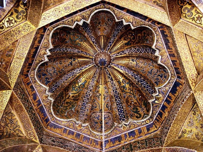 Córdoba: Jewish Quarter, Mosque, and Alcázar Tour - Córdobas Top Monuments Covered in a Single Tour