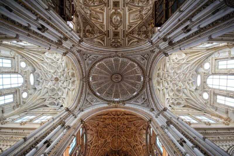 Cordoba Mosque-Cathedral: Skip-the-Line Guided Tour - How the Tour Balances Historical and Architectural Insights