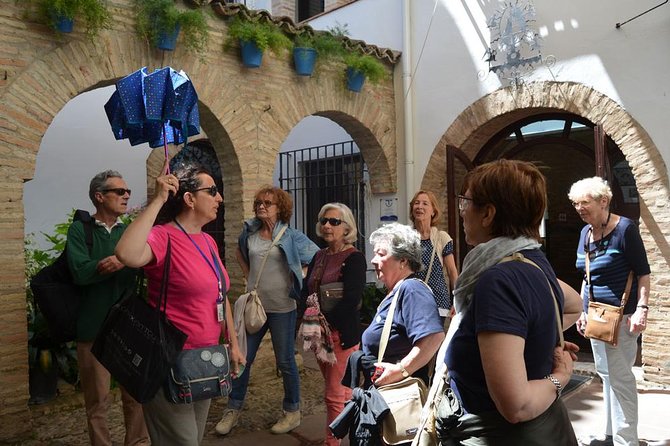 Cordoba Relax Tour in English Tickets included - Exploring the Zoco Municipal de Artesanía