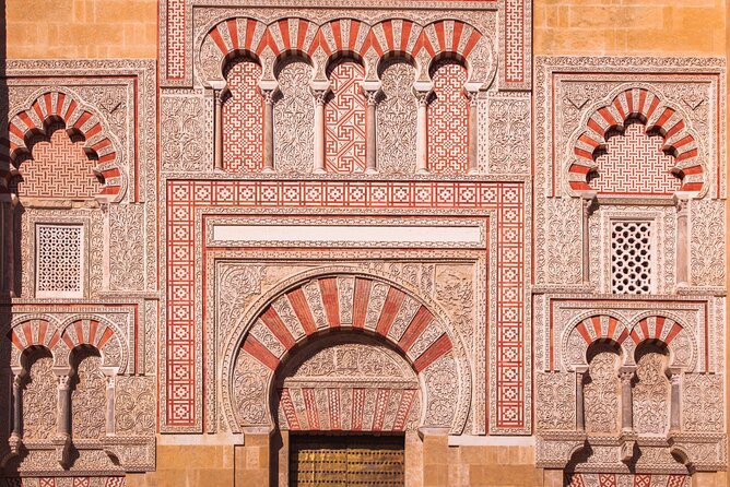 Córdoba Scavenger Hunt and City Highlights Walking Tour - Flexibility and Pacing Are Key Benefits