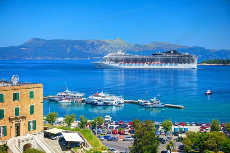 Corfu cruise port : Private customized tour with limo van - Discover Corfu with a Private Customizable Limo Tour from the Cruise Port