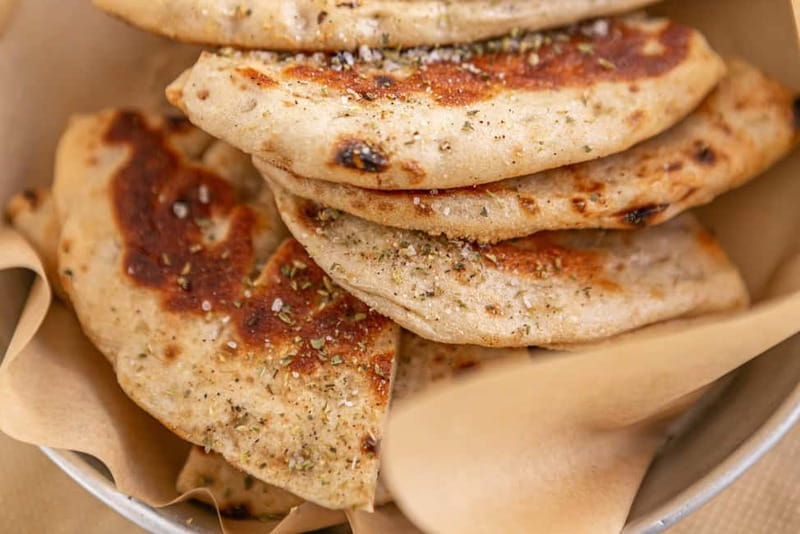 Corfu: Old Town Food and Culture Walking Tour - Discovering the Palace of St. Michael & St. George