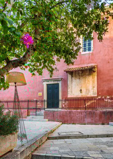 Corfu: Old Town Guided Walking Tour Small Group - Who Will Appreciate This Tour Most